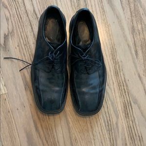 Black leather rockport dress shoes 10.5